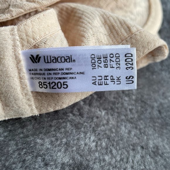 Never worn - with tags. Wacol "Halo Lace" bra cream 10DD - Picture 7 of 7